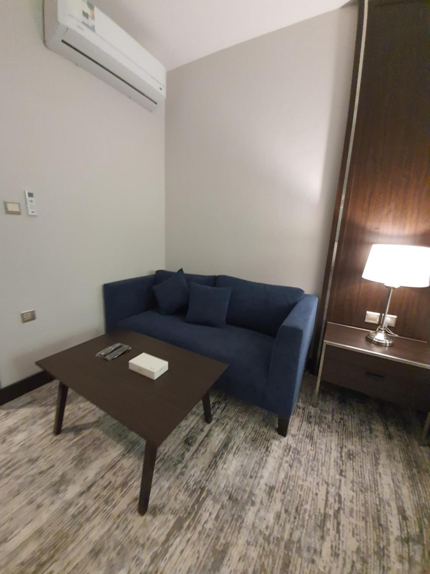 Lily Hotel Suite Mubarraz Al-Hofuf Zimmer foto